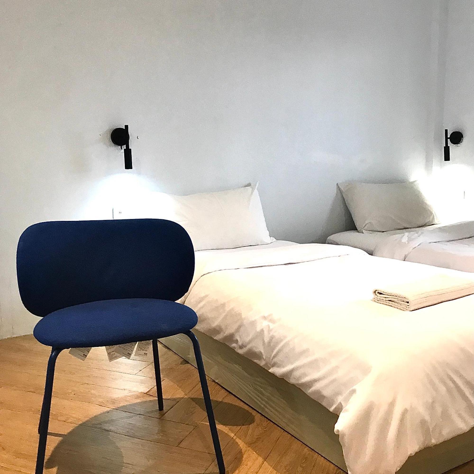 Beige Poshtels + Netflix Hostel Bangkok Ngoại thất bức ảnh