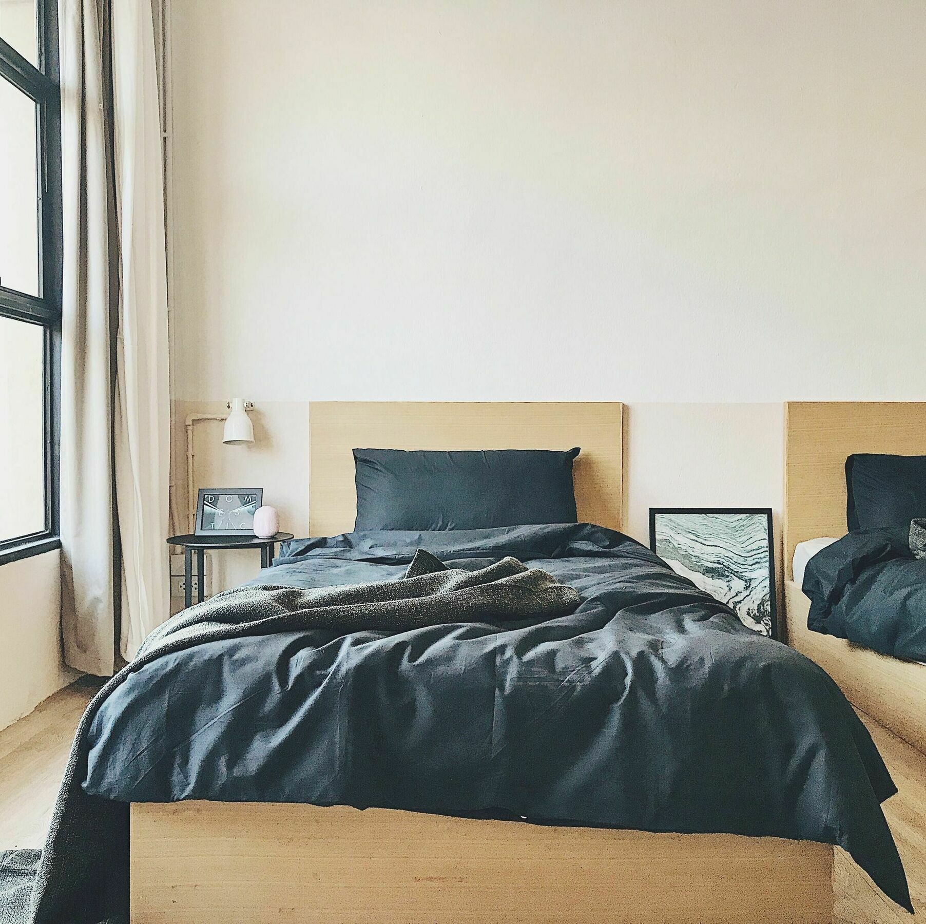 Beige Poshtels + Netflix Hostel Bangkok Ngoại thất bức ảnh