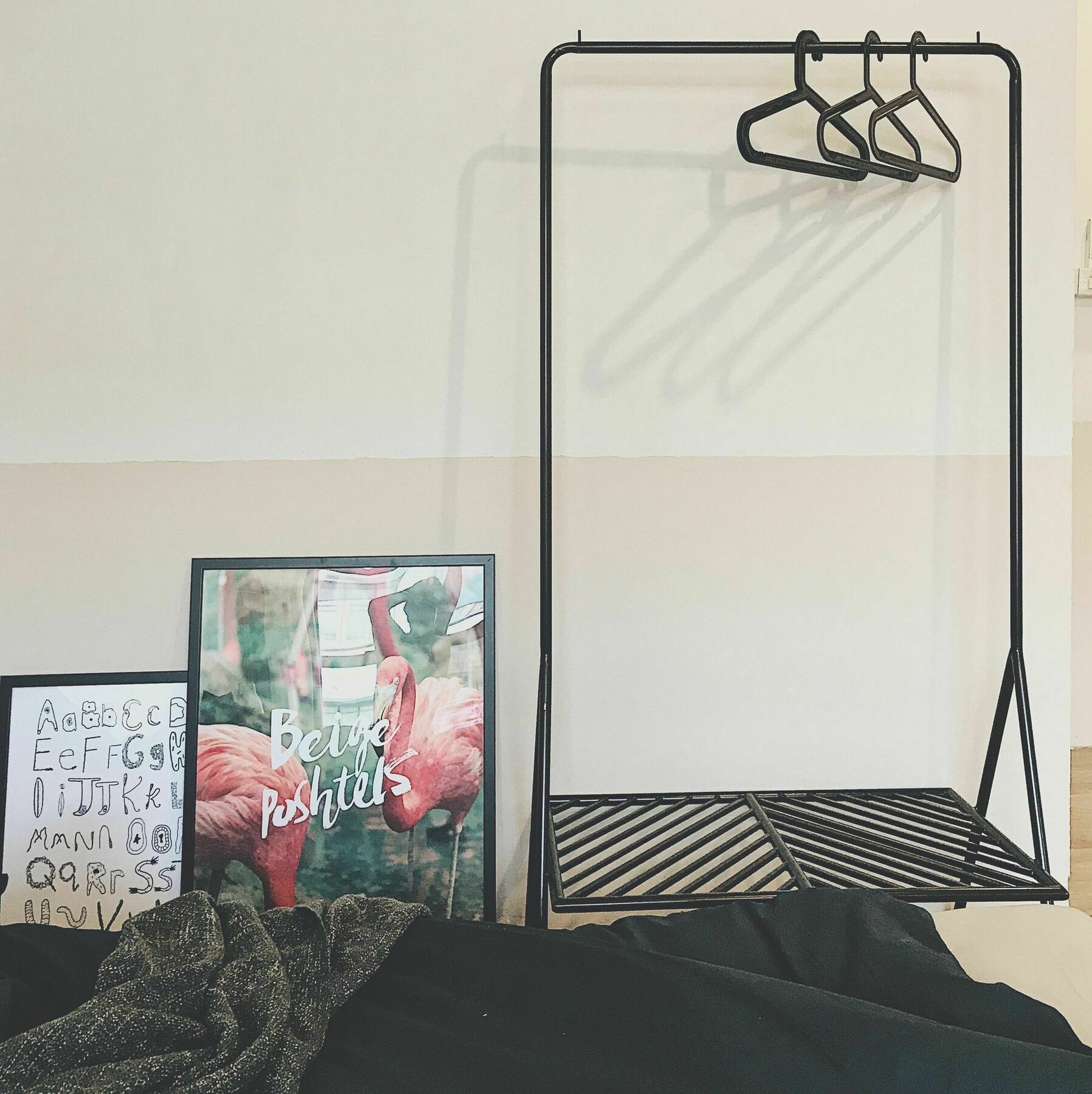Beige Poshtels + Netflix Hostel Bangkok Ngoại thất bức ảnh
